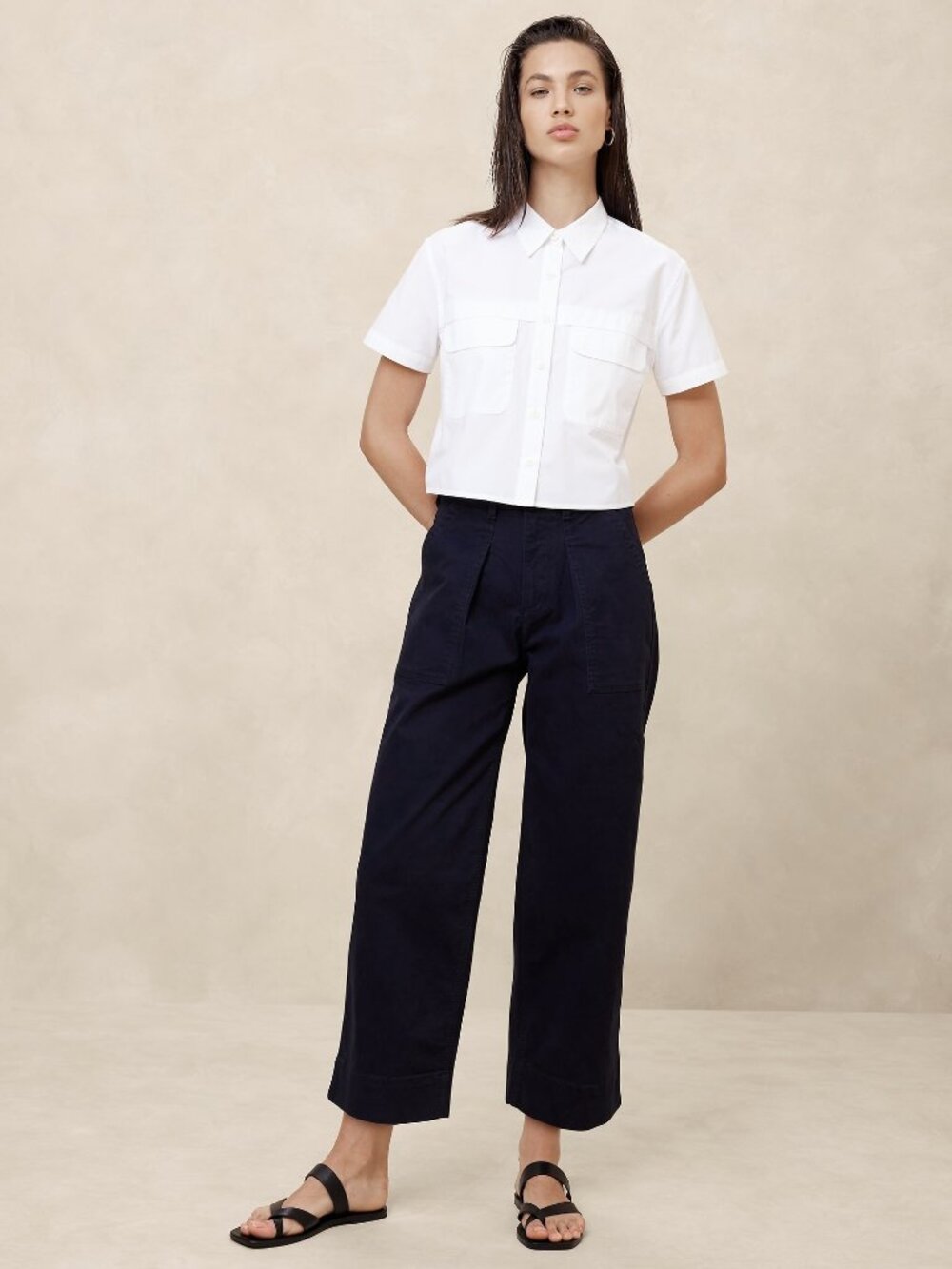 Banana Republic Authentic Barrel Chino NEW